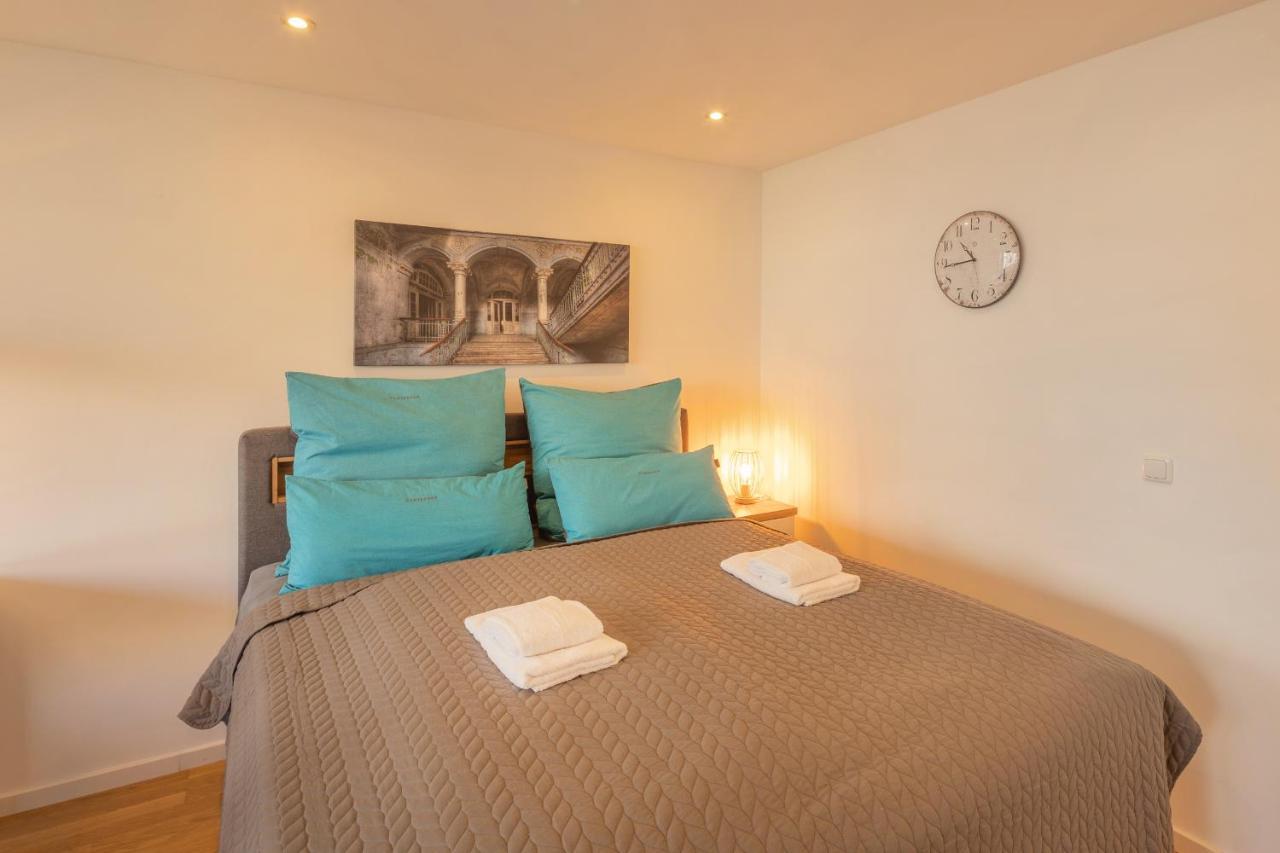 Sweethome - Business Apartment Mit Kueche Und Balkon Munique Exterior foto